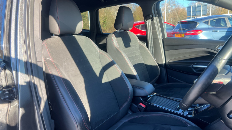 Ford Kuga 1.5 EcoBoost ST-Line 5dr 2WD Petrol Estate